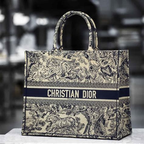 christian dior tote real vs fake.jpg